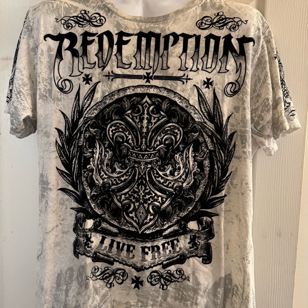 Rue 21 Redemption White Graphic T-Shirt